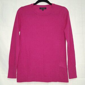 Banana Republic merino wool crew neck sweater XS